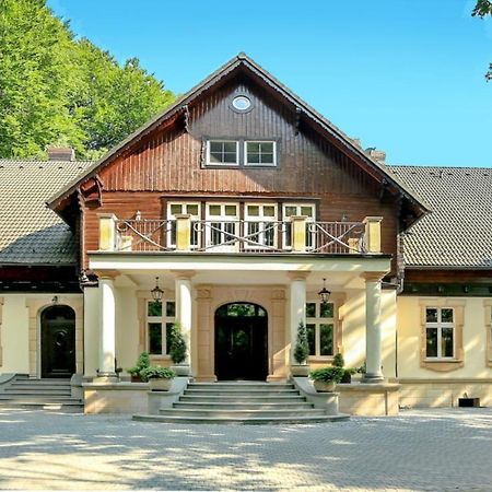 Hotel "Dworek Lesniczowka" Wodzisław Śląski 外观 照片