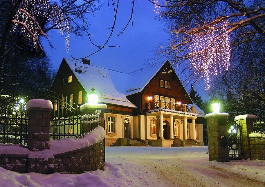 Hotel "Dworek Lesniczowka" Wodzisław Śląski 外观 照片